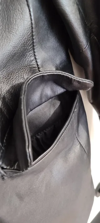 Chaqueta levita cuero piel