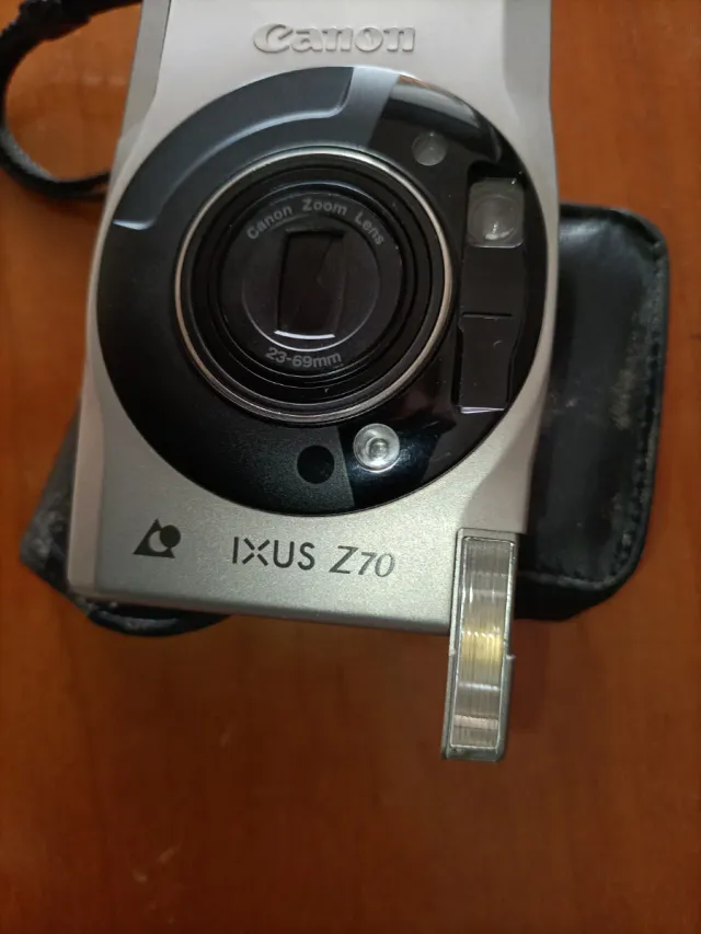 Cámara Canon IXUS Z70