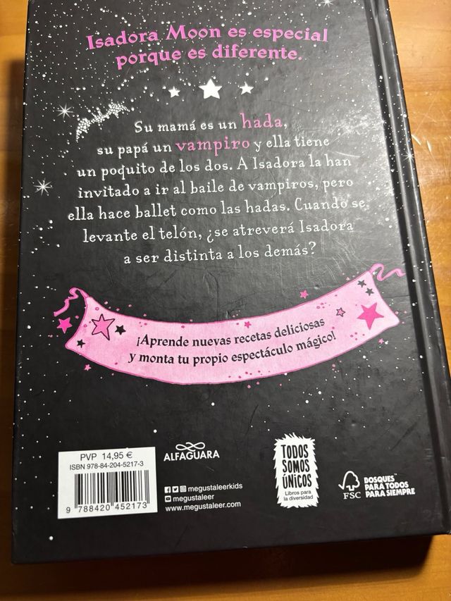 Isadora Moon y la noche mágica / Isadora Moon a...