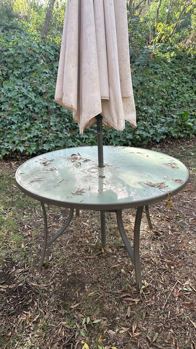 Mesas Redondas Jardín Cristal y Metal