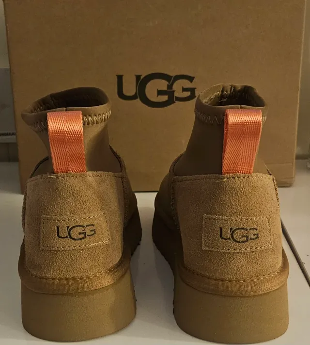 Botas UGG Classic Mini Dipper Marrones