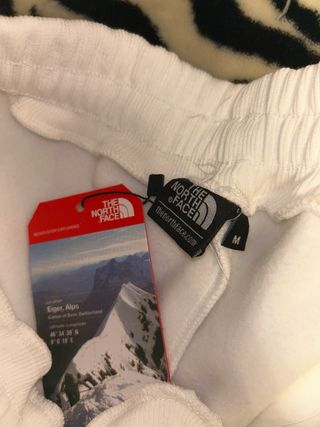 Pantalón chándal The North Face blanco