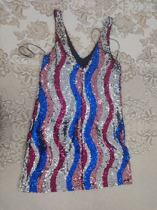 Vestido lentejuelas fiesta.
