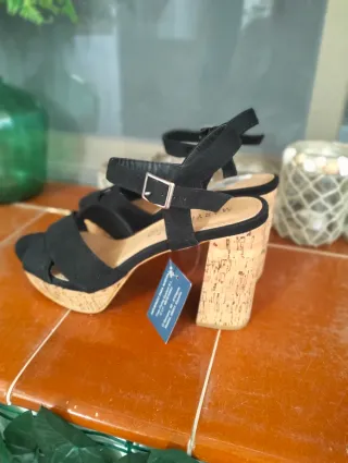 Sandalias negras plataforma Marypaz