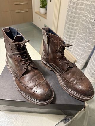 Scarpe uomo marroni stringate