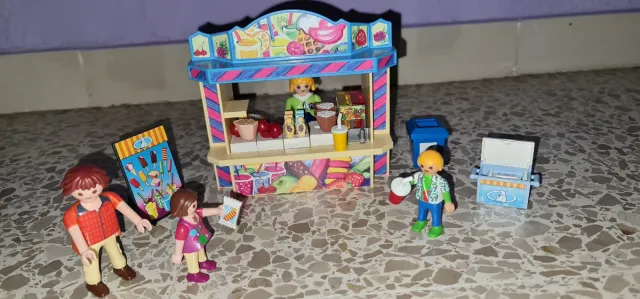Playmobil Family Fun Bar 70437 y Summer Fun 5555