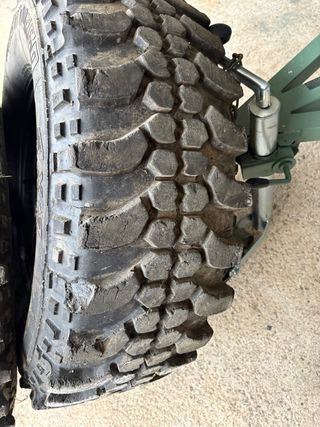 4 Ruedas 4x4 todoterreno