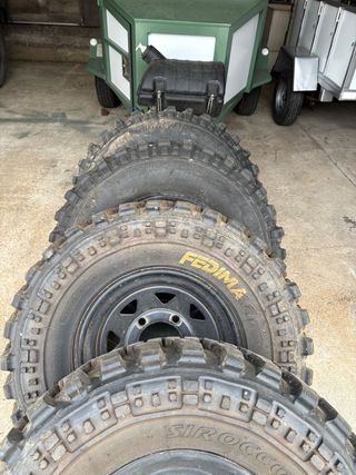4 Ruedas 4x4 todoterreno