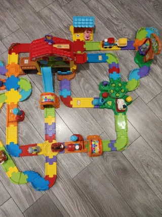 Granja Vtech Tut Tut + animales y tractor