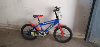 Bicicletta per bambini Avengers