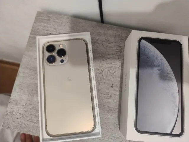 iPhone 13 Pro Dorado todo original