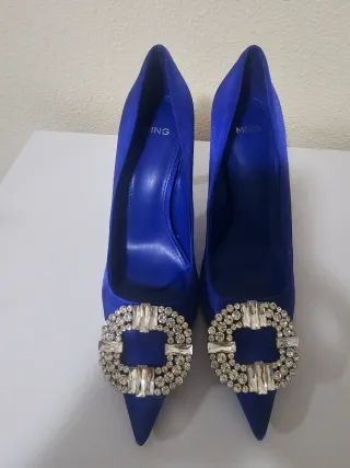 Zapatos Mango Tacon Azul con Pedreria