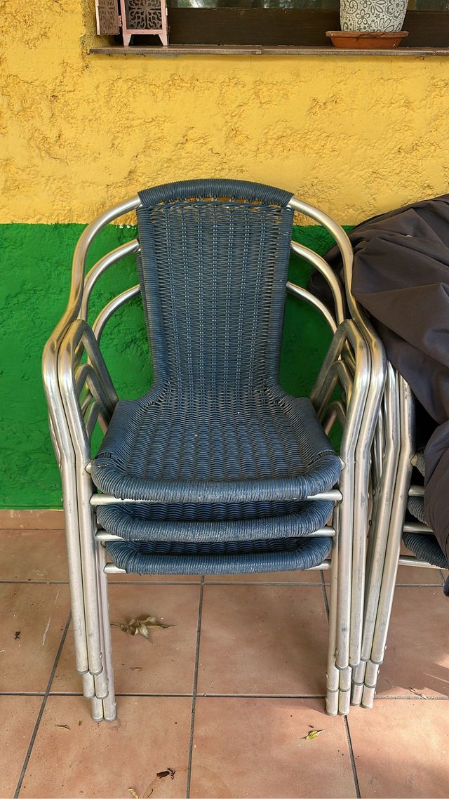 Sillas de exterior apilables