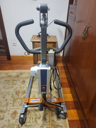 Vendo una grúa ortopédica eléctrica 