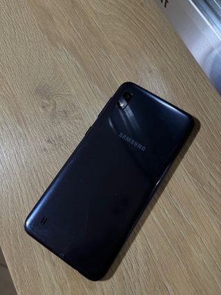 Samsung Galaxy A10 - Nero