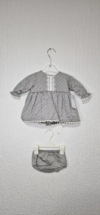 Vestido bebé niña nuevo. Eva Class, boutique.