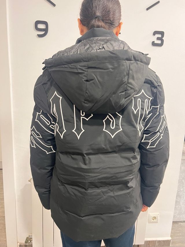 Chaqueta Trapstar Negra solo queda talla L
