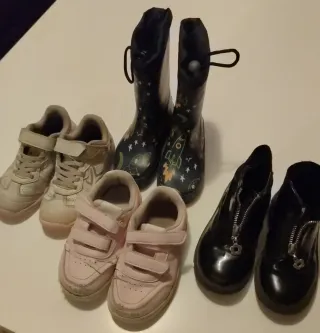 Zapatos niña talla 25-26-27-28 (4-5 años)