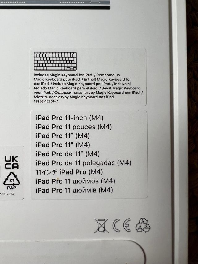 (PRECINTADO) Teclado IPad Pro 11” Magic Keyboard