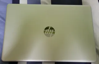 Ordenador portátil HP gris/plateado