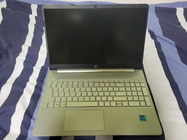 Ordenador portátil HP gris/plateado