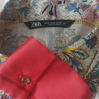Camisa Zara Estampada Talla M