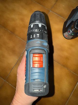 Taladro a batería Percutor Bosch GSB 12V-15