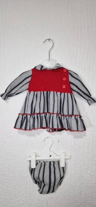 Conjunto bebé niña Eva class ,rayas y rojo ,estilo