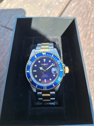 Invicta Pro Diver Azul y Oro Automático