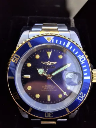 Invicta Pro Diver Azul y Oro Automático