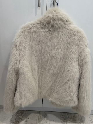 Abrigo pelo sintético talla L