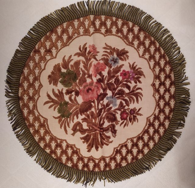 Tapete de mesa redondo con borde