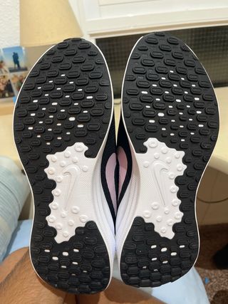 Zapatillas Nike modelo NIKE REVOLUTION 7