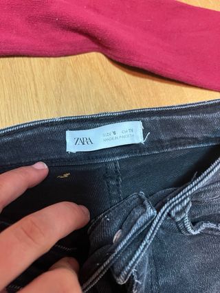 Conjunto Zara niña chaqueta y pantalón 6 años