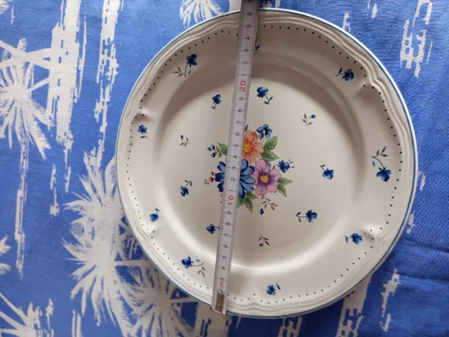 9 Platos llanos de porcelana sin estrenar CON ETIQ