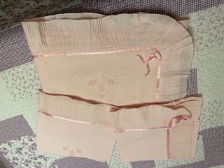 Lenzuolo matrimoniale rosa con pizzo
