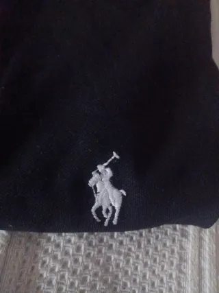 Polo Ralph Lauren Negro con Detalles Amarillos