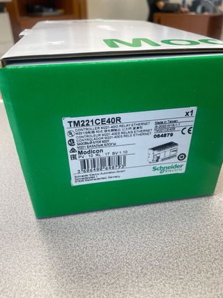 Schneider Modicon M221 TM221CE40R PLC
