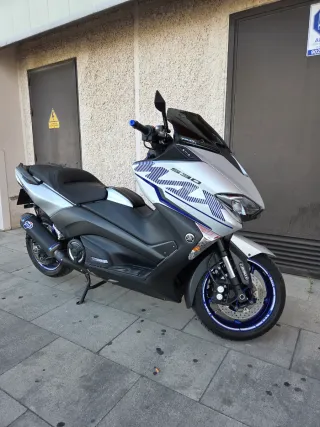 Yamaha TMAX 530