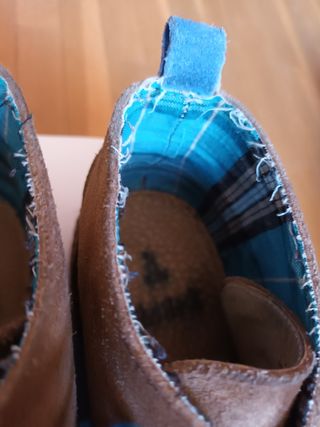 Botas Pisamierdas Marrones y Azules