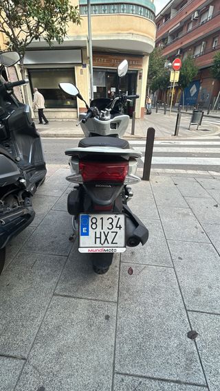 Honda PCX 125cc Blanca