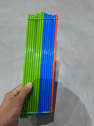 15 Perchas Infantiles Plástico Colores