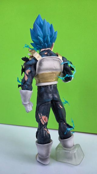 Figura Vegeta Blue Super Saiyan - Nueva