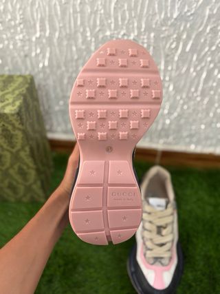 Zapatillas Gucci Beige y Rosa taras 