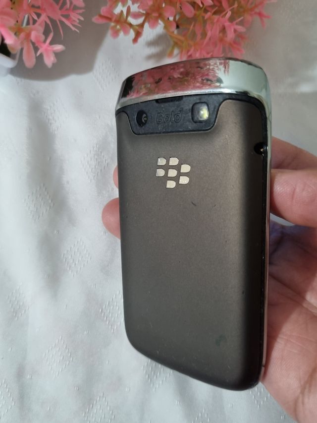 BlackBerry Bold Negro