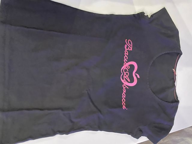 T-shirt Baci & Abbracci nera donna