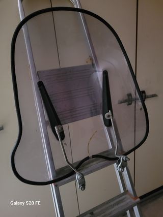 Cúpula para ciclomotor