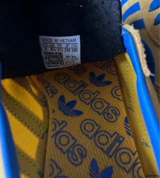 Zapatillas Adidas SL 72 Amarillas y Azules