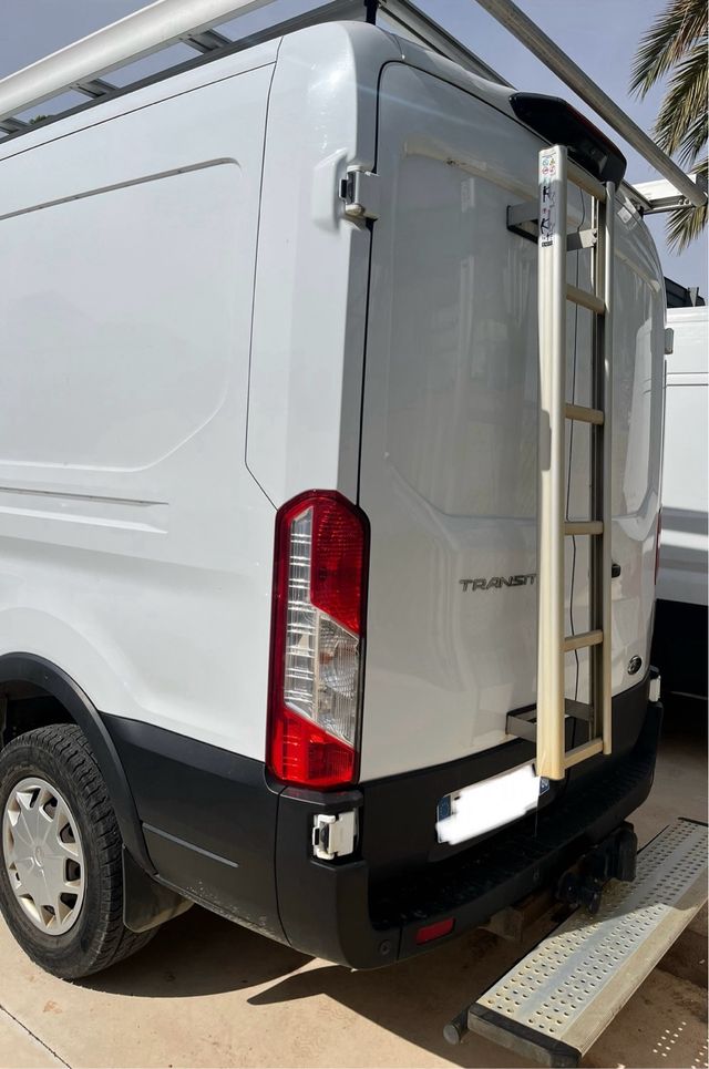 Ford Transit **67.000 Km**