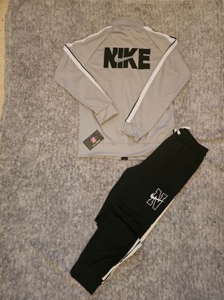 Conjunto Chandal Nike Gris y Negro